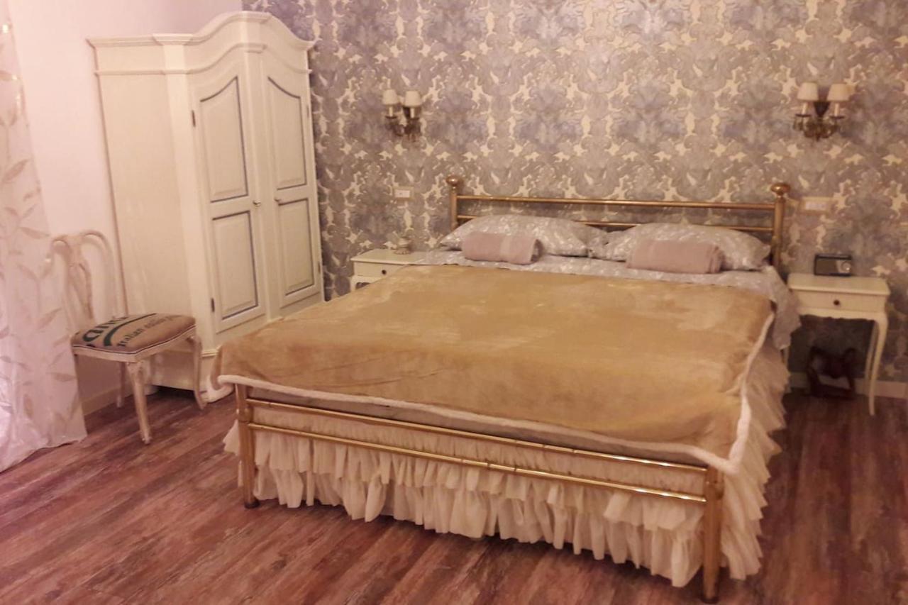 Ciao Verona Bed And Kitchen Exterior photo